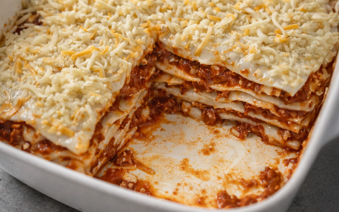 Lasaña con pimientos del piquillo con atún ALSUR: fácil, sabrosa y lista al horno en minutos